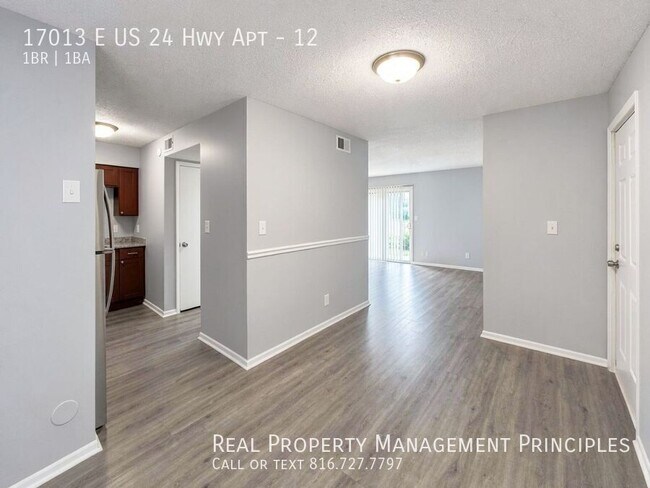 Foto del edificio - 17013 E US 24 Hwy Apt-12