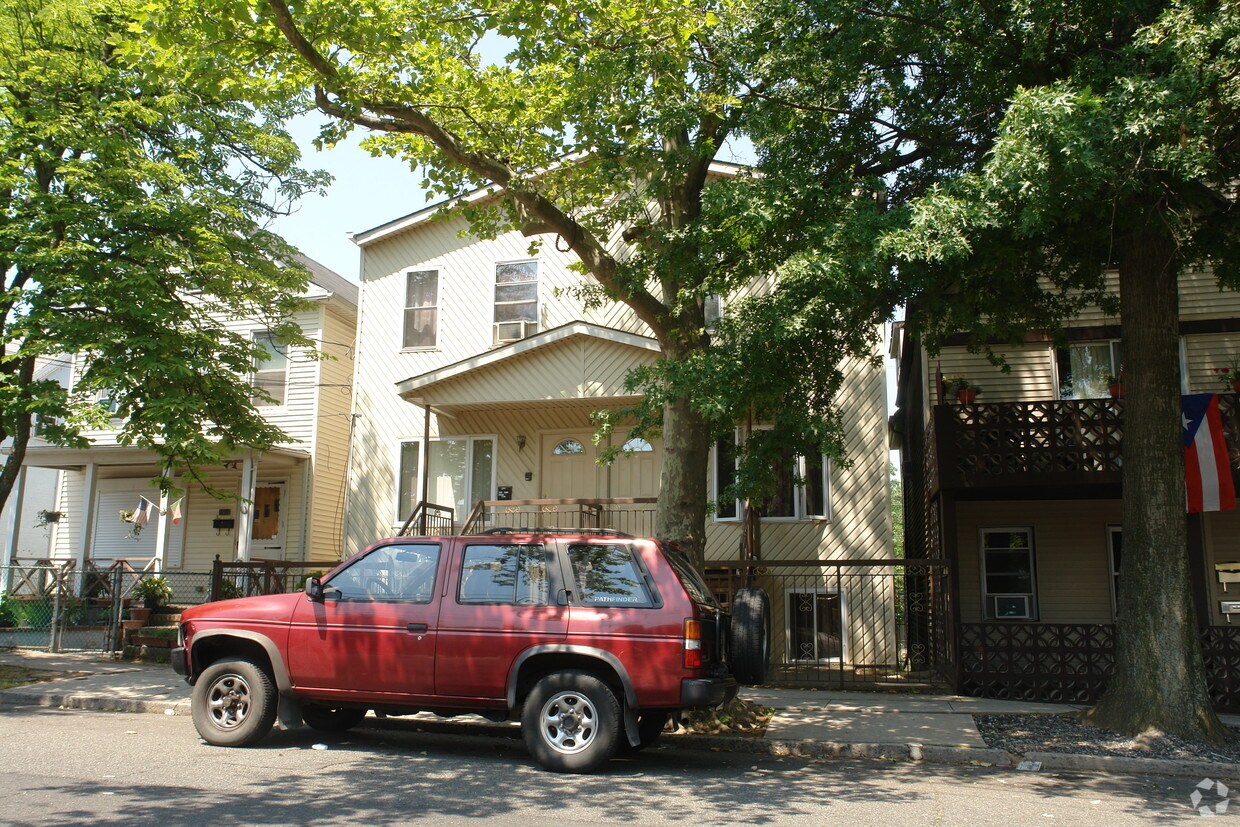 Foto del edificio - 661 Catherine St