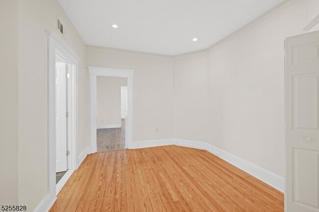 Foto del edificio - 123 Morris St