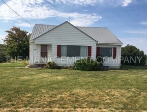 Building Photo - 2327 E 3700 N