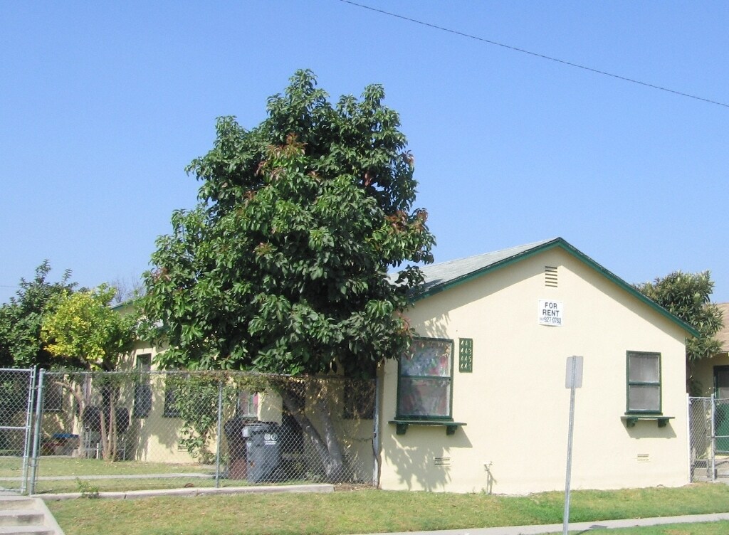 Building Photo - 433-439 S Wilmington Ave