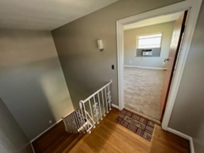 Building Photo - 3619 Robb Ave