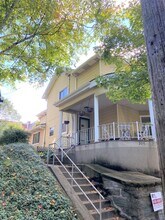 Building Photo - 209 Elysian St