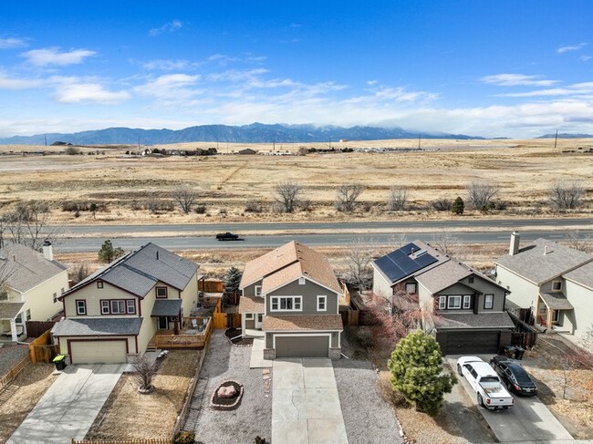 Foto del edificio - 4421 Bramble Ln, Colorado Springs, CO 8092...