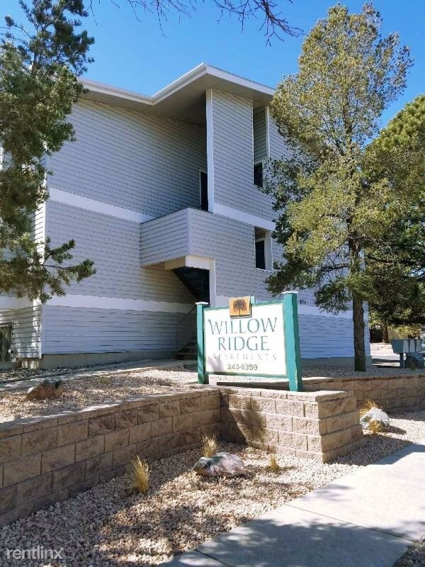 Foto principal - 3751 E La Salle St