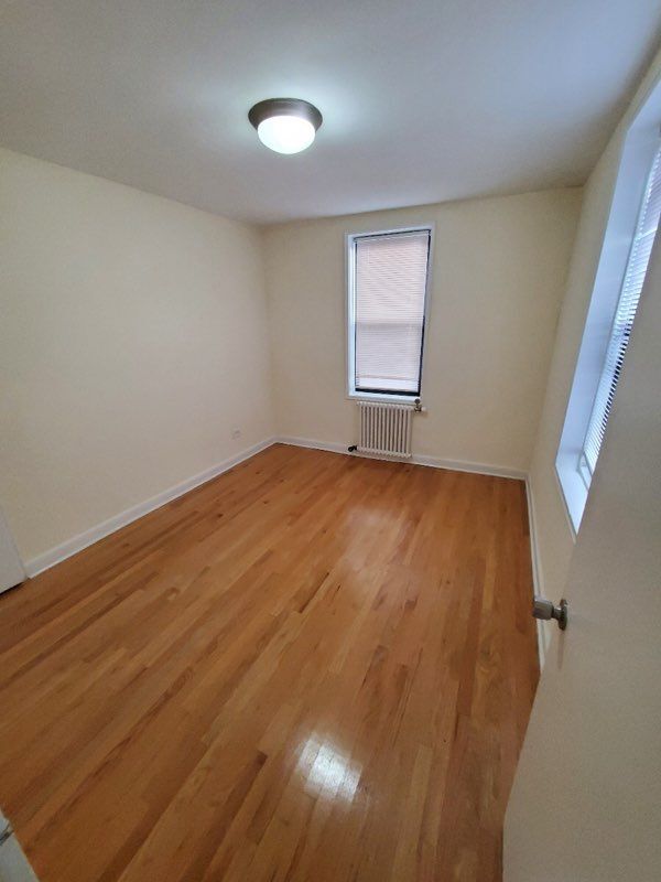 4242 80th St Unit 7R, Queens, NY 11373 Room for Rent in Queens, NY