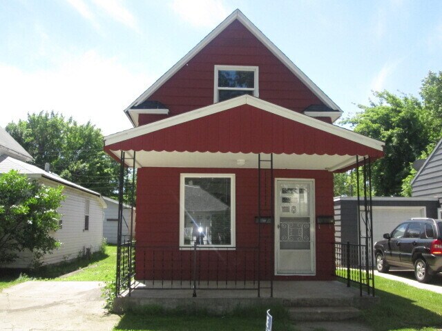 Primary Photo - 1321 1st Ave N