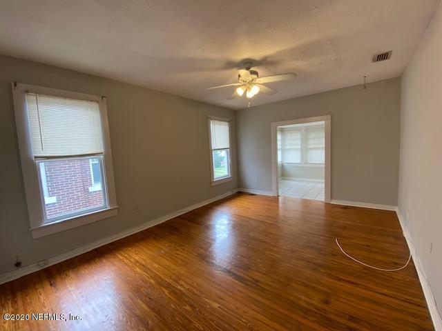 Building Photo - 2057 College St