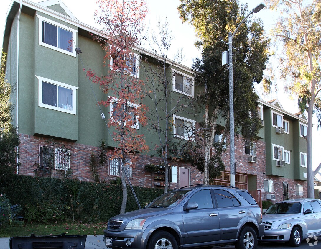 Foto del edificio - 210-218 Hamlet St