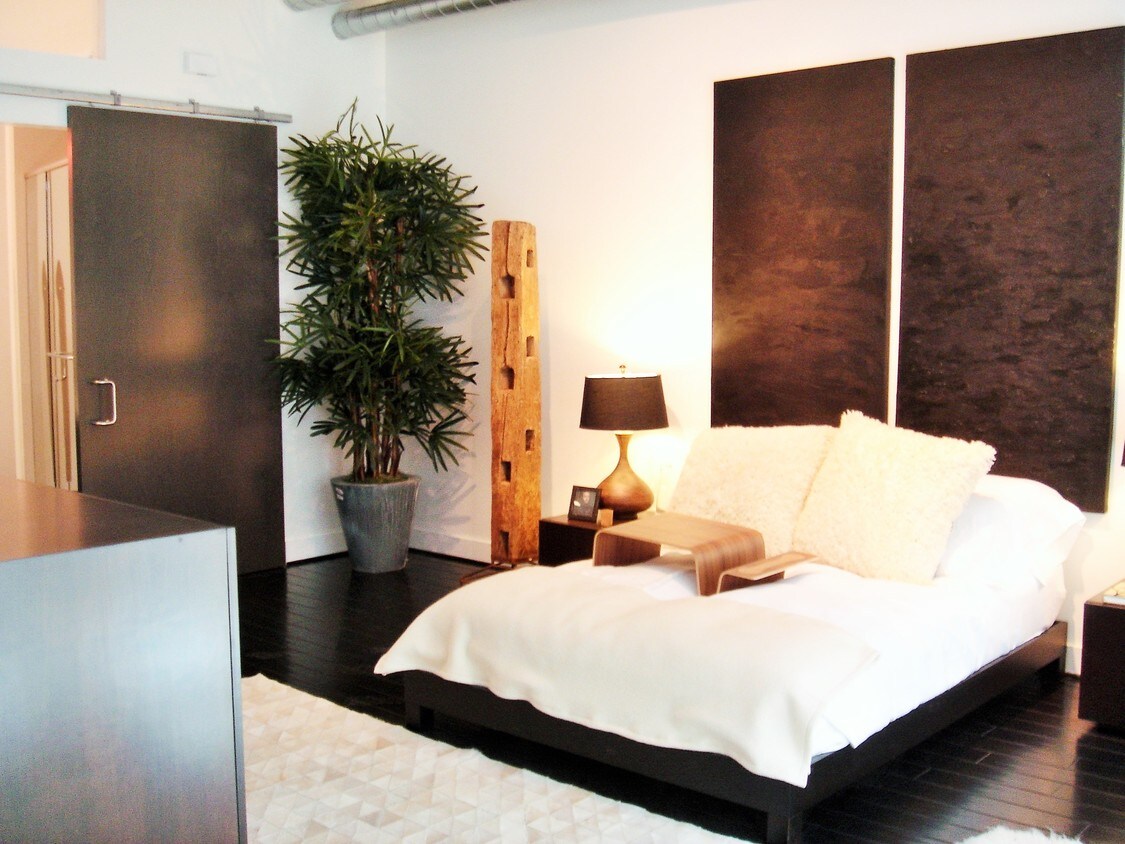 Foto principal - 13320 Beach Ave