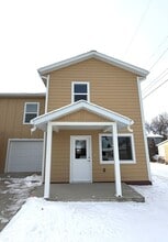 Building Photo - 1904 N Harris St