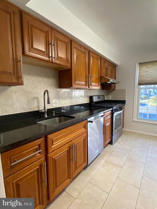 Foto del edificio - 14337 Rosetree Ct
