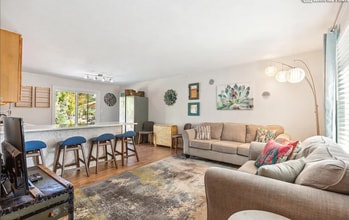 Building Photo - 7675 Berwick Ct