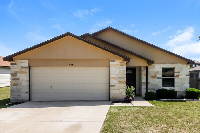 Building Photo - 1008 Moon Glow Dr