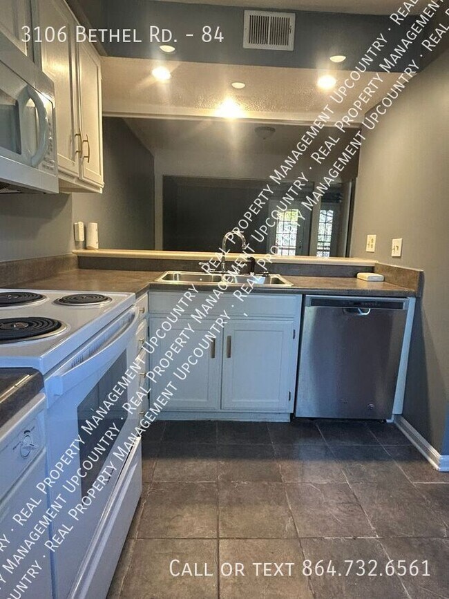 Foto del edificio - 3106 Bethel Rd