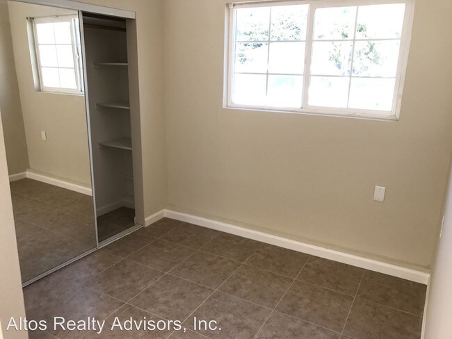 Building Photo - 761-763 San Juan Dr