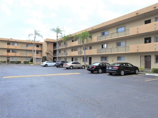 Foto del edificio - 8401 SW 107th Ave
