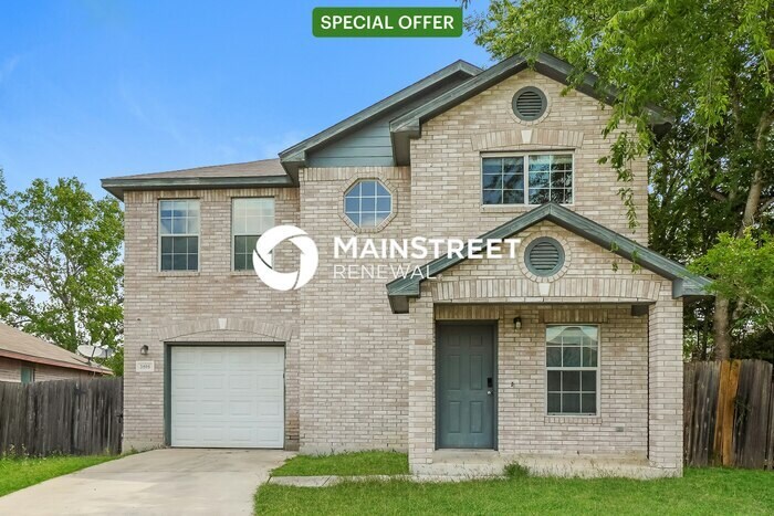 Foto principal - 3 Bedroom Pet-Friendly Home in San Antonio...