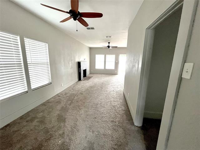 Building Photo - 602 S Mockingbird Ln