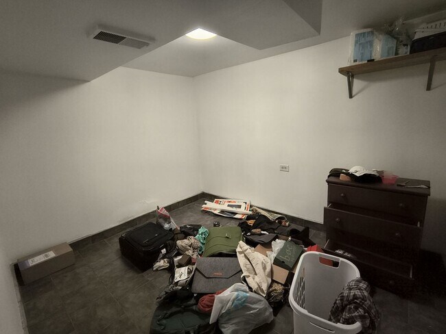Foto del edificio - 1532 W 19th St