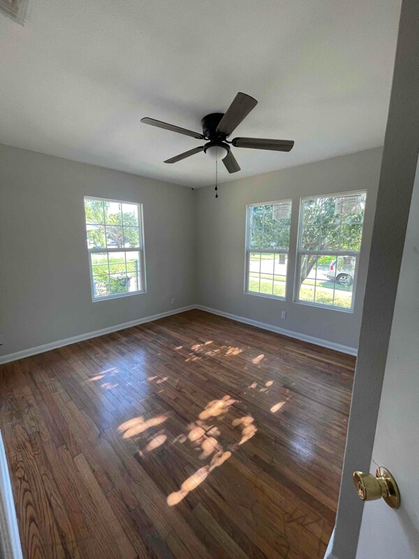 Foto del edificio - 1218 Vance Dr