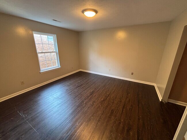Foto del edificio - 2852 Ryan Cir