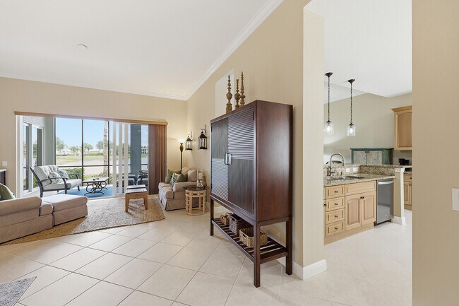 Foto del edificio - 9243 Tesoro Ln