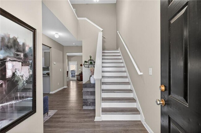 Foto del edificio - 94 Hill Crest Cir