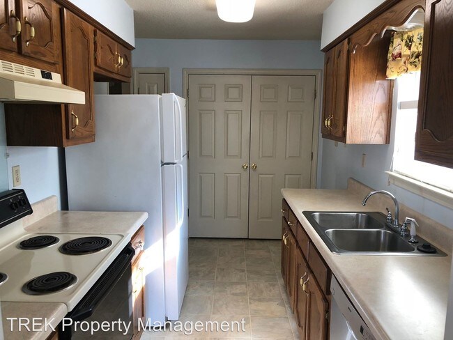 Building Photo - 3 br, 2 bath House - 1806 Black Bear Cir. W