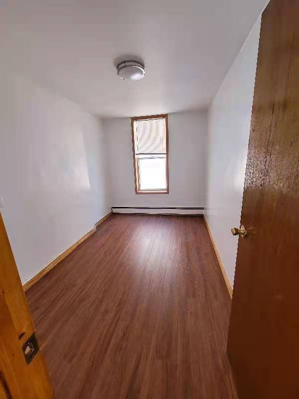 Building Photo - 1611 Quentin Rd