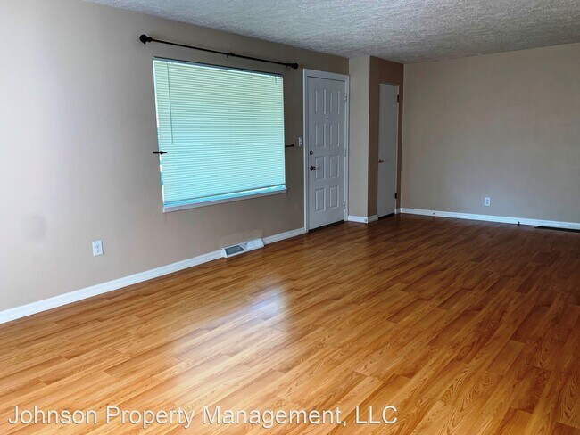 Building Photo - 3 br, 1 bath House - 1334 W. Columbia Ave.