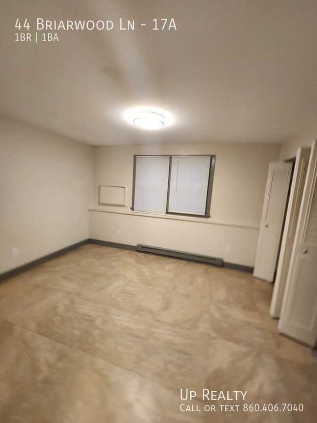 Building Photo - 40-44 Briarwood Ln