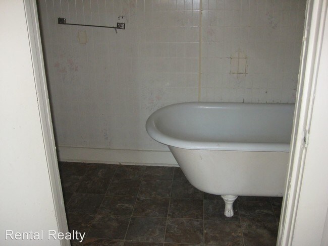 Foto del edificio - 1420 W 16th St