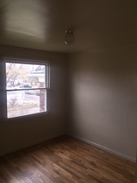Building Photo - 2 br, 1 bath House - 16103 E 7 MILE