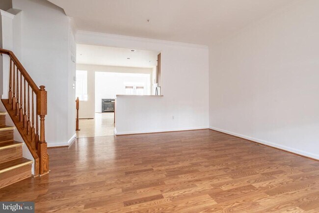 Foto del edificio - 9314 Penrose St