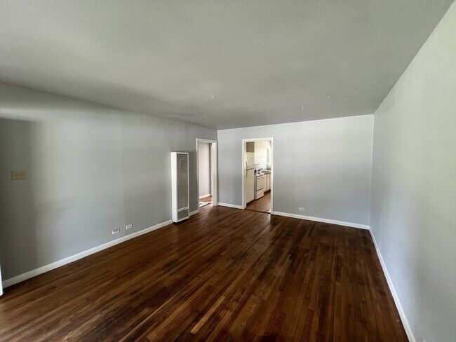Foto del edificio - 233 Arvin Dr