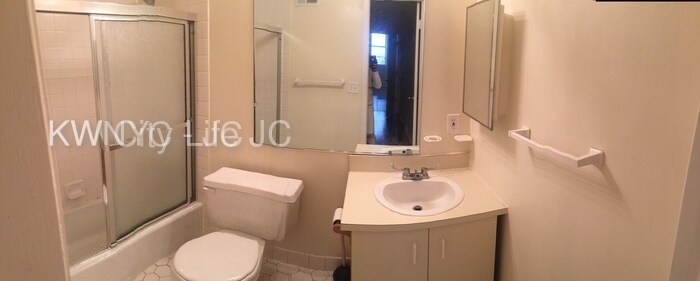 Foto principal - 199 Warren St