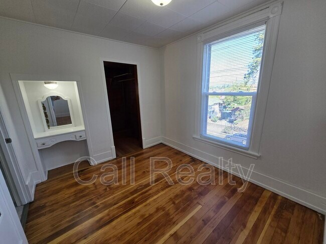 Foto del edificio - 1425 W 6th Ave