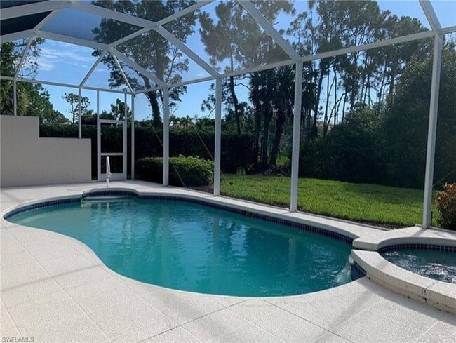 Building Photo - ** STUNNING POOL AND SPA HOME IN GLEN EDEN ON THE LAKES ** ANNUAL OR SEASONAL RENTAL **
