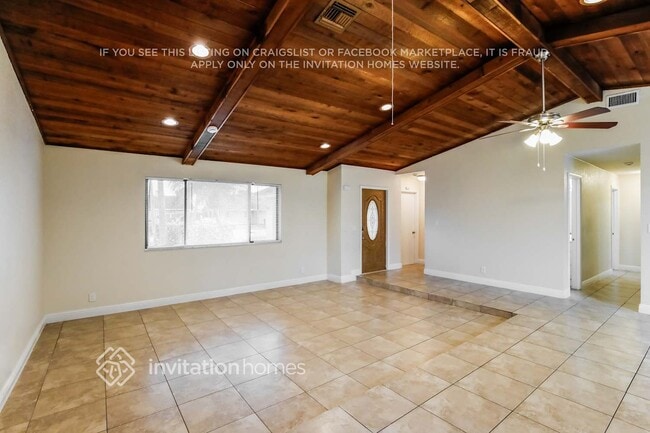 Building Photo - 7521 SW 6th St