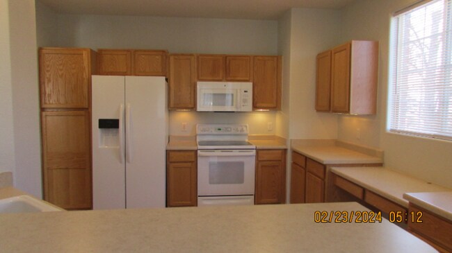 Building Photo - 8968 Fox Dr