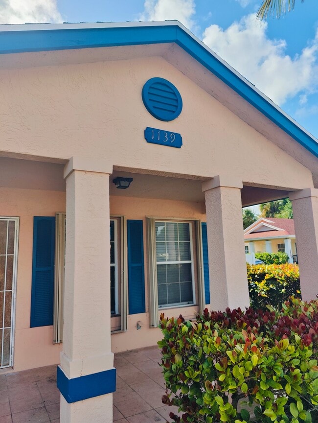 Photo - 1139 Freshwater Lakes Dr House