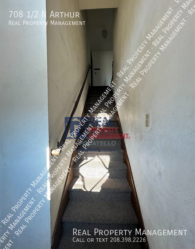 Foto del edificio - 708 1/2 N Arthur-