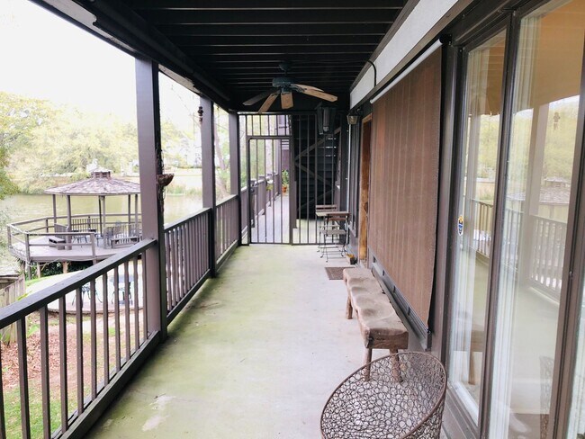 Foto del edificio - 1503 Stanford Ave