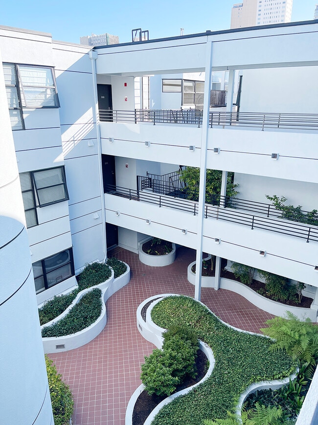 Foto del edificio - 1425 Vallejo St