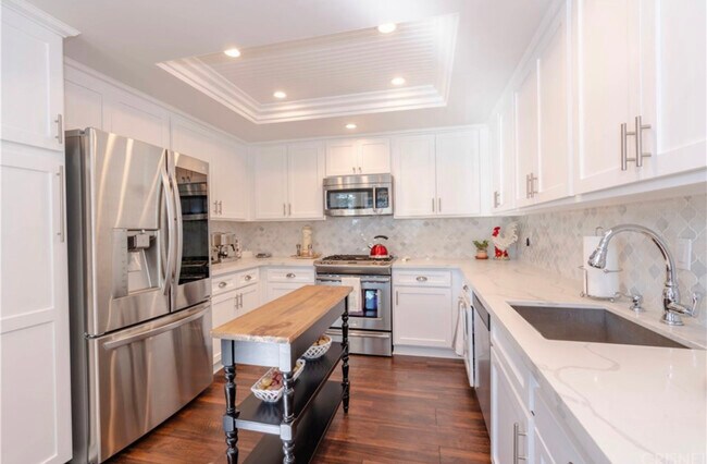 Kitchen - 14200 Foothill Blvd