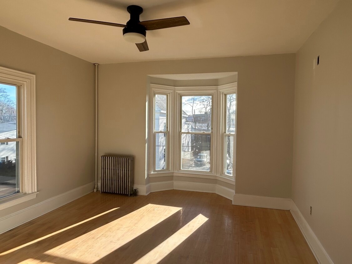 115 Woodford St, Portland, ME 04103 Townhome Rentals in Portland ME