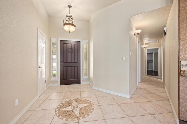 Building Photo - 30117 Hacienda Ln