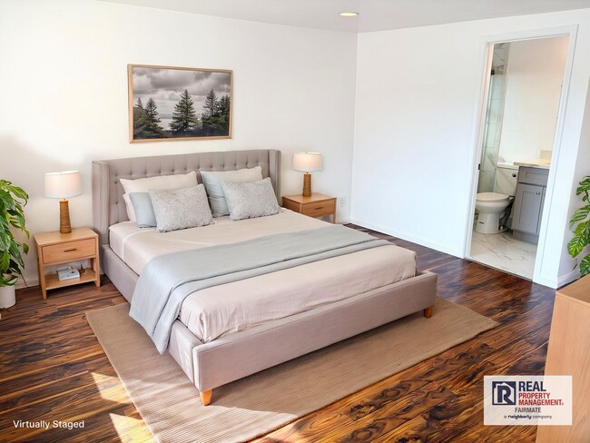 Building Photo - Beautifully Maintained 4-Bedroom Home with Private Backyard