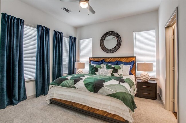 Foto del edificio - 4217 N Garland Ave